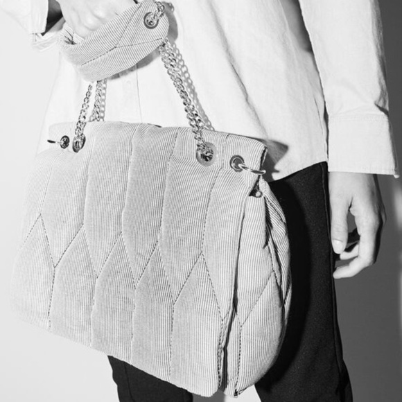 NWT. Zara Blue Pinstripe Quilted Shoulder Bag. - Picture 2 of 11